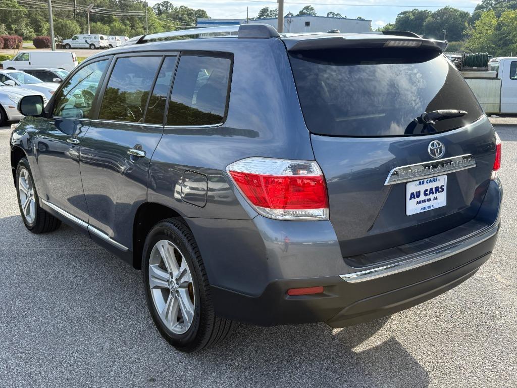 used 2012 Toyota Highlander car, priced at $13,995