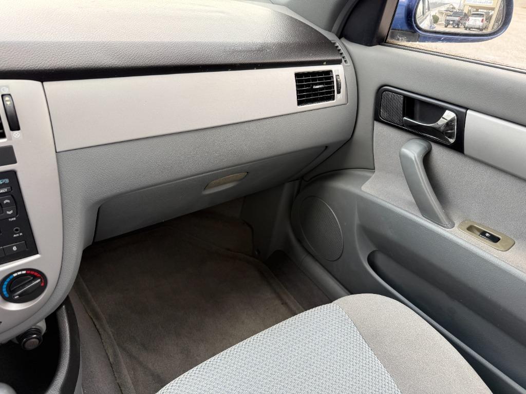 used 2008 Suzuki Forenza car, priced at $3,995