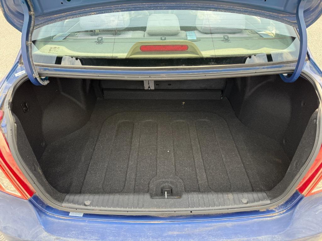 used 2008 Suzuki Forenza car, priced at $3,995