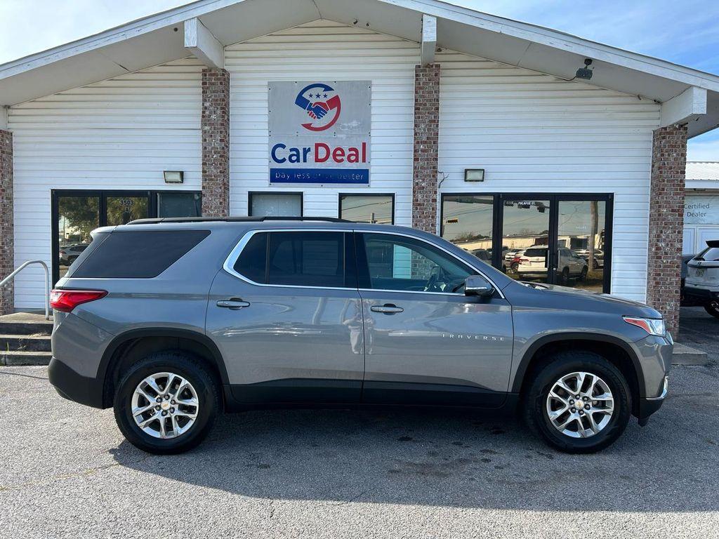 used 2020 Chevrolet Traverse car, priced at $14,900
