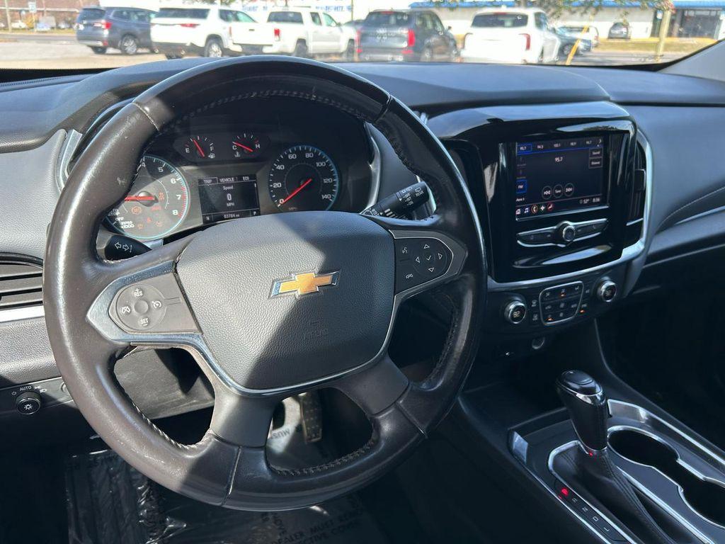 used 2020 Chevrolet Traverse car, priced at $14,900