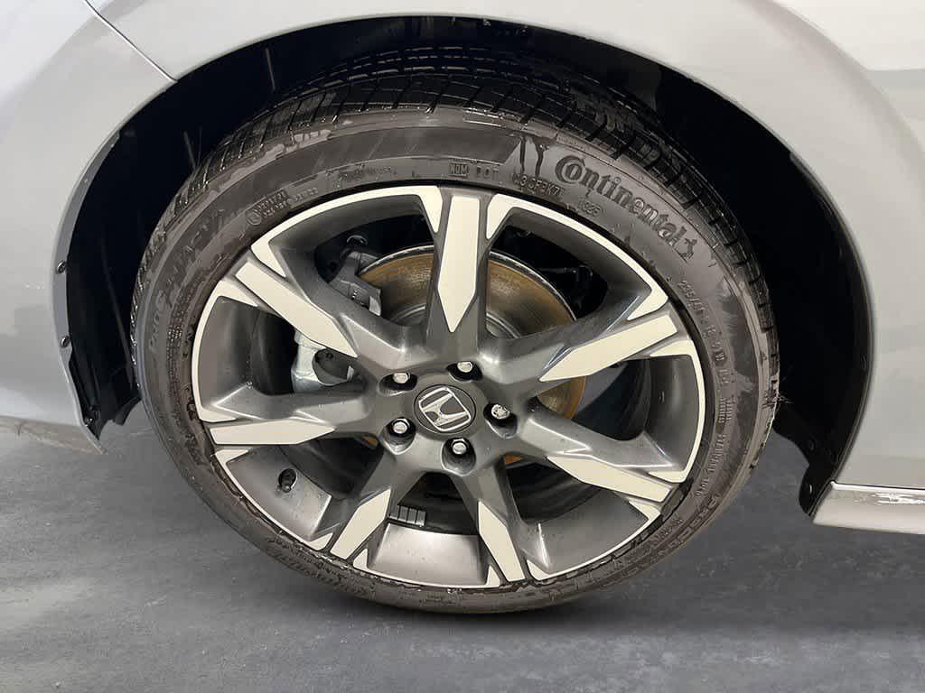 new 2026 Honda Civic Hybrid car, priced at $33,945