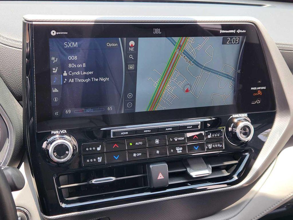 used 2022 Toyota Highlander car, priced at $34,856