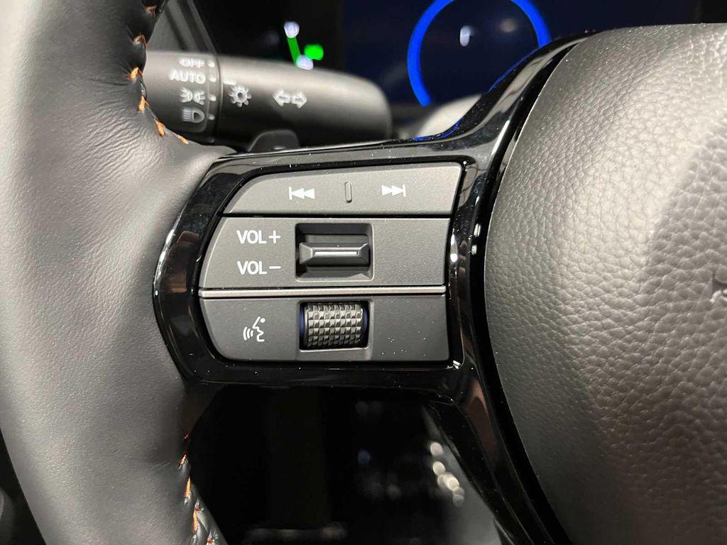 new 2026 Honda CR-V Hybrid car, priced at $41,368