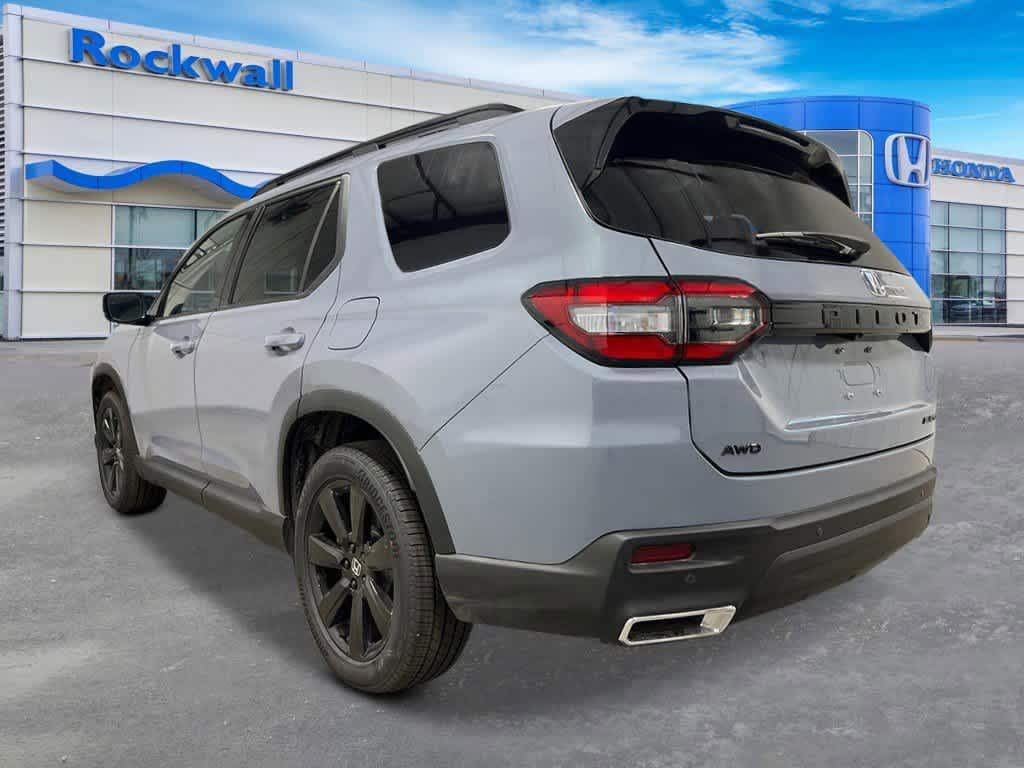 new 2025 Honda Pilot car, priced at $56,530