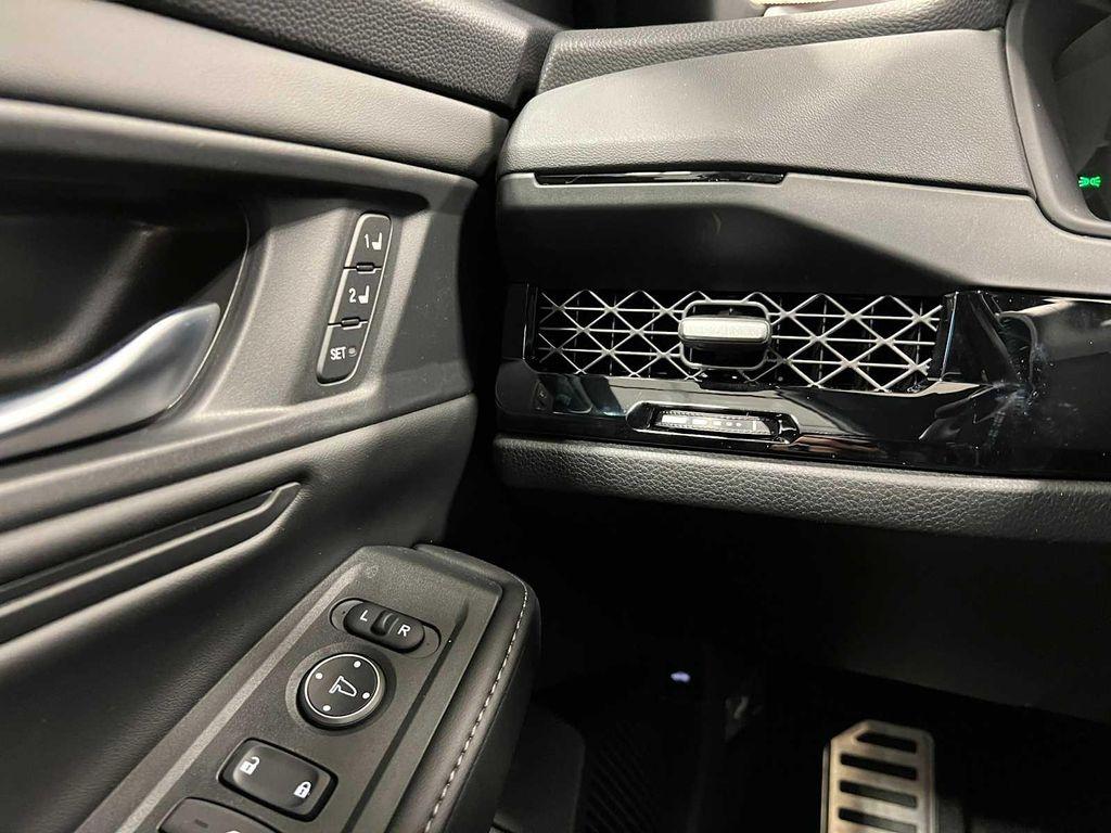 new 2025 Honda Accord Hybrid car, priced at $35,480