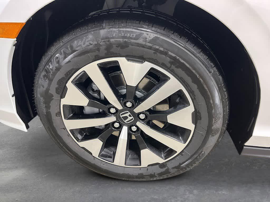 new 2026 Honda Odyssey car, priced at $44,745