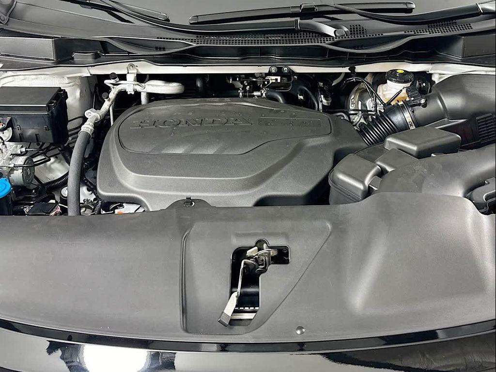 new 2026 Honda Odyssey car, priced at $53,645