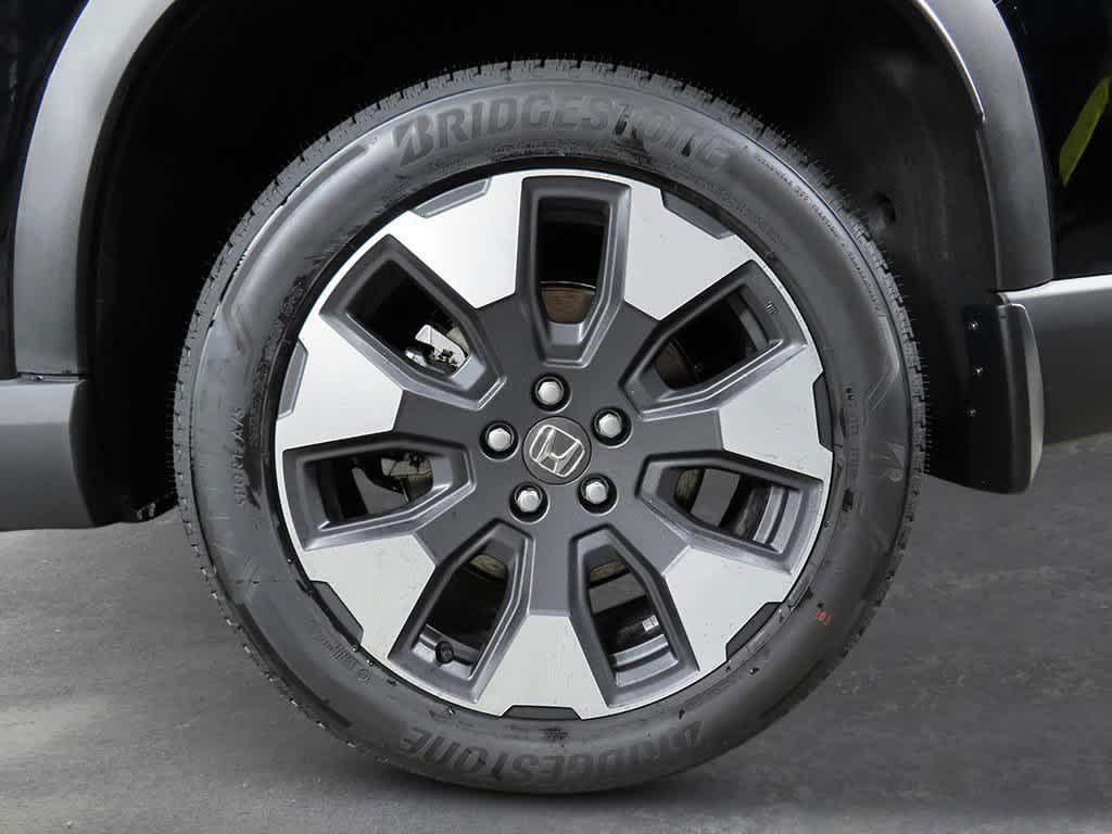 new 2026 Honda Pilot car, priced at $54,990