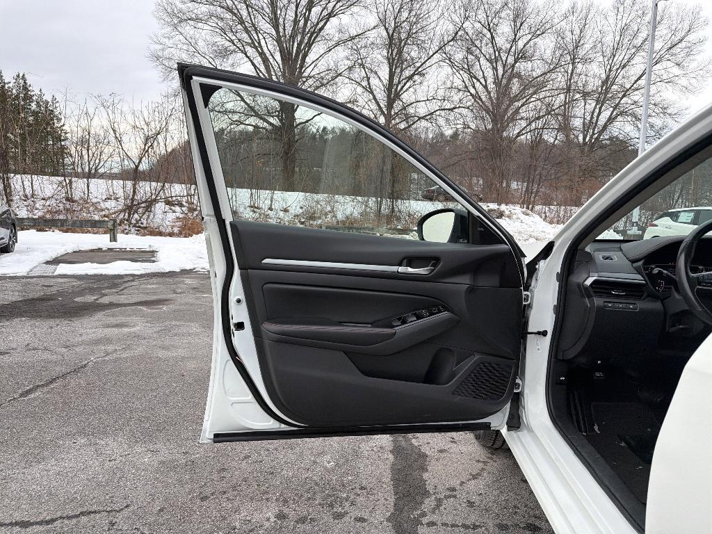 used 2024 Nissan Altima car, priced at $19,581