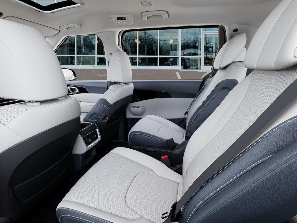 new 2025 Kia Carnival Hybrid car, priced at $54,695