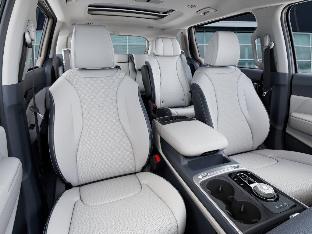 new 2025 Kia Carnival Hybrid car, priced at $54,695