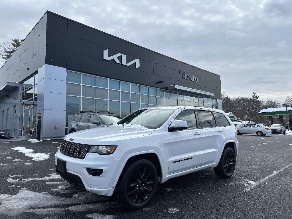 used 2019 Jeep Grand Cherokee car, priced at $17,250