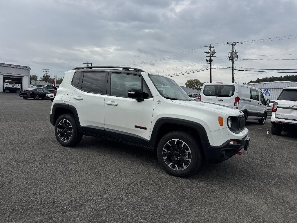 used 2023 Jeep Renegade car, priced at $20,995