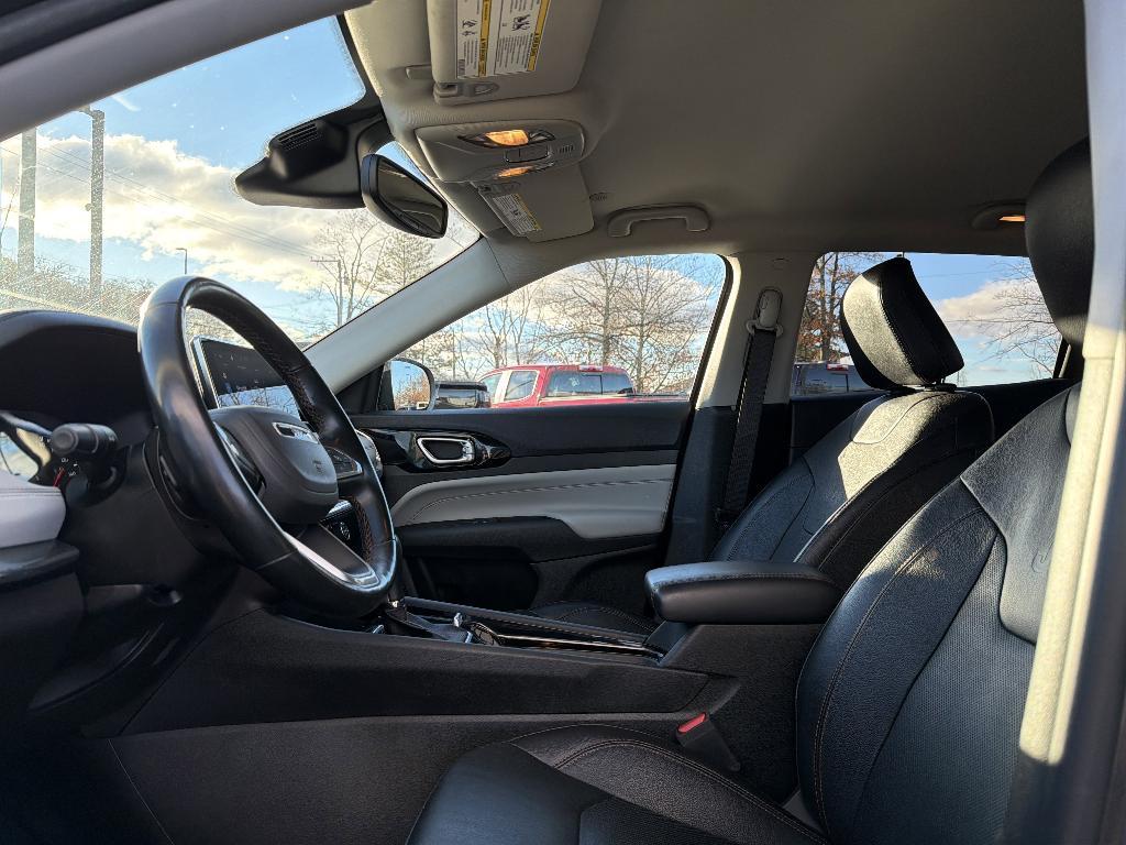 used 2022 Jeep Compass car, priced at $19,995