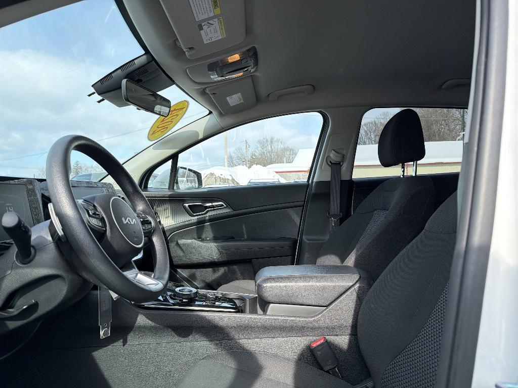 used 2024 Kia Sportage Hybrid car, priced at $24,700