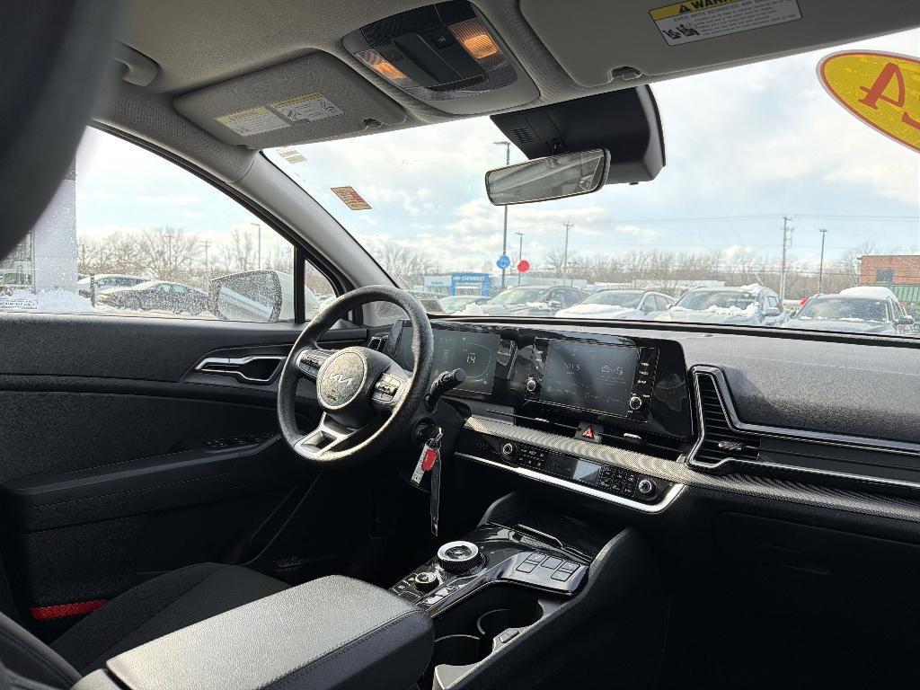 used 2024 Kia Sportage Hybrid car, priced at $24,700