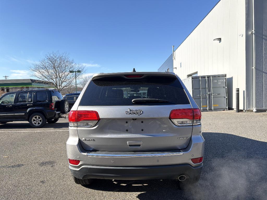 used 2019 Jeep Grand Cherokee car, priced at $18,850