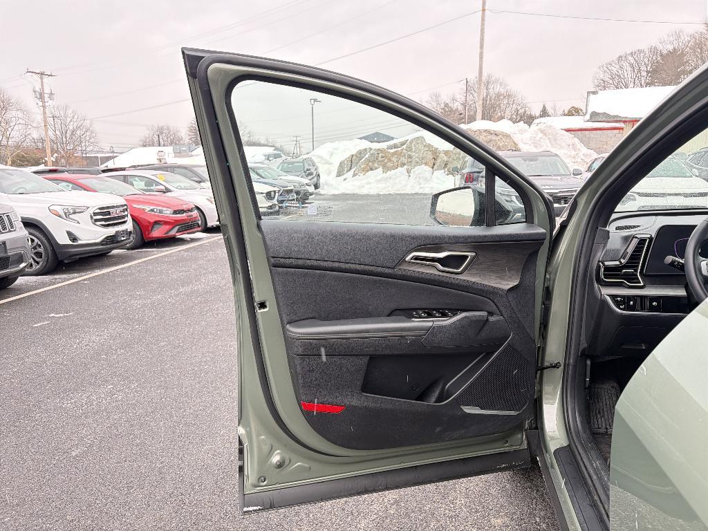 used 2024 Kia Sportage car, priced at $29,995
