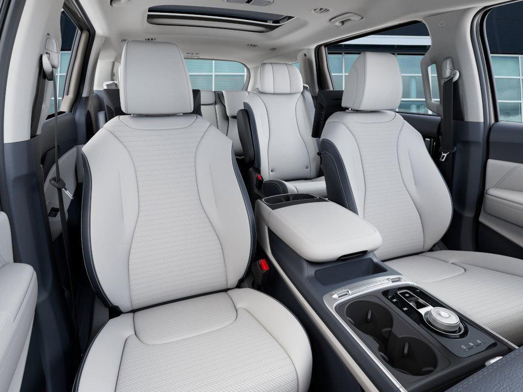 new 2026 Kia Carnival Hybrid car, priced at $57,865