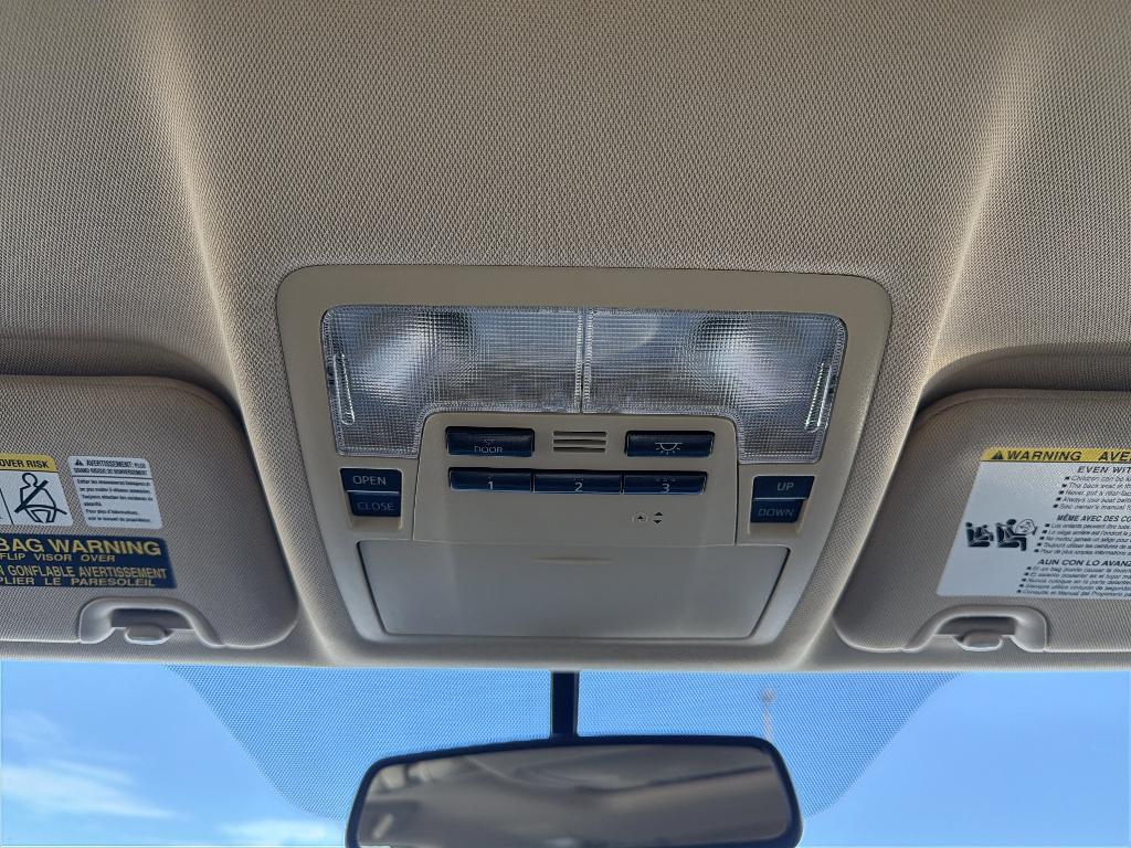 used 2015 Toyota Highlander car, priced at $14,995