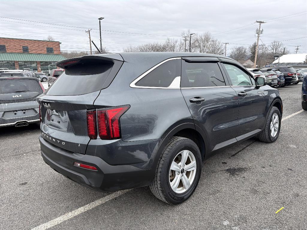 used 2022 Kia Sorento car, priced at $21,120
