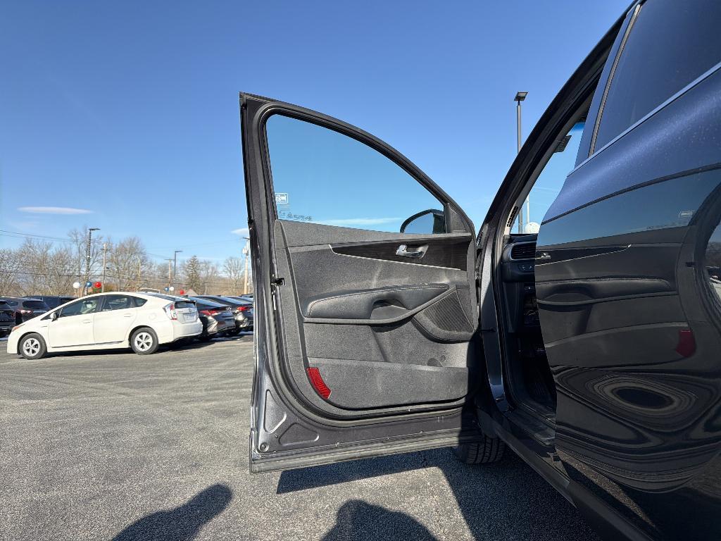 used 2019 Kia Sorento car, priced at $9,995