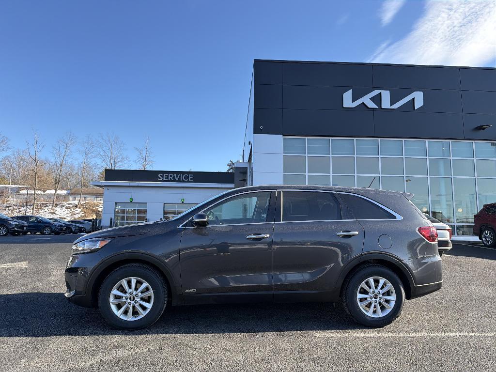 used 2019 Kia Sorento car, priced at $9,995