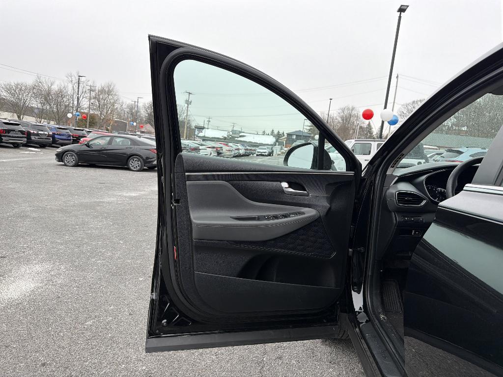 used 2023 Hyundai Santa Fe car, priced at $17,000