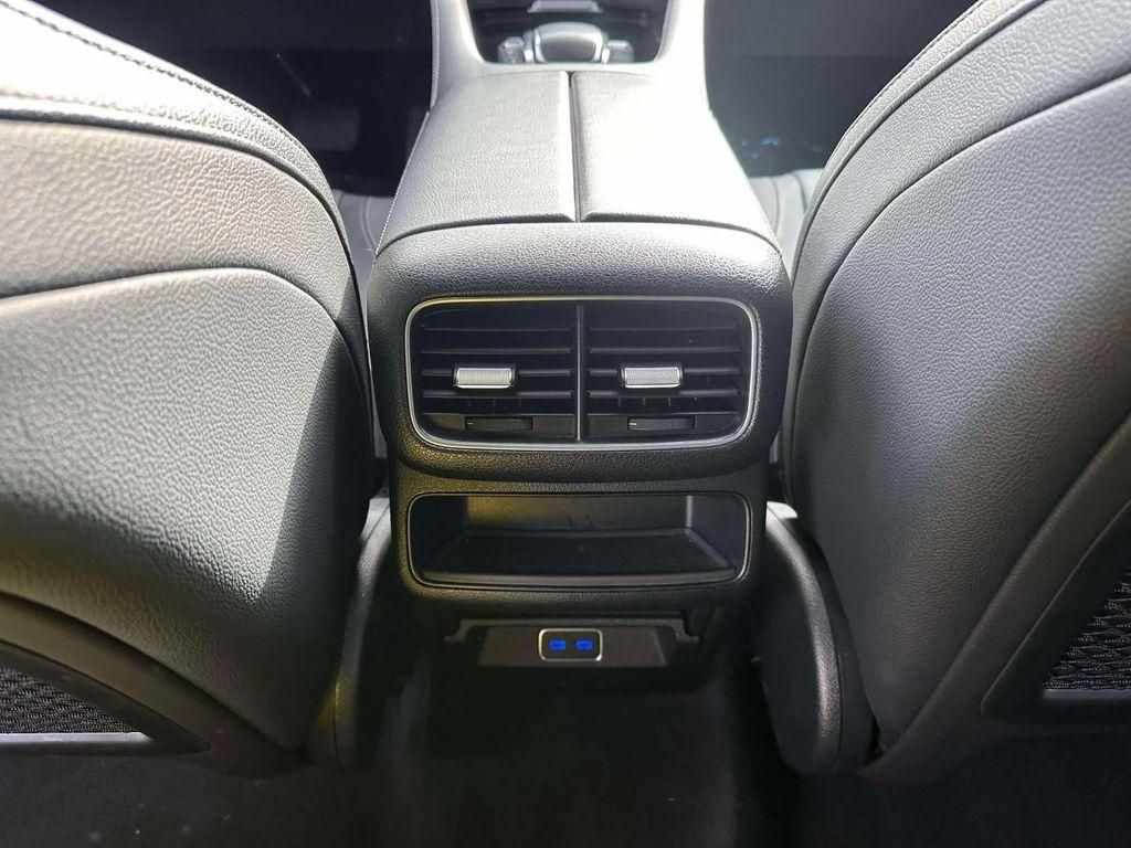 used 2024 Mercedes-Benz GLE 450 Plug-In Hybrid car, priced at $42,998