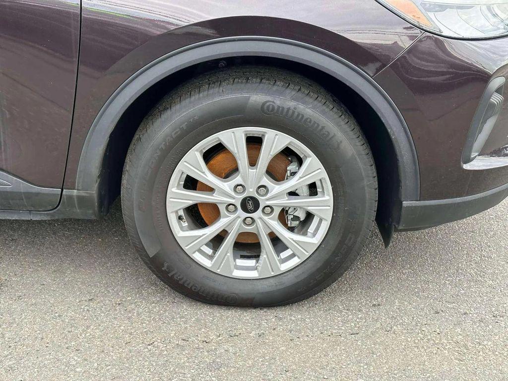 used 2023 Ford Escape car, priced at $20,998