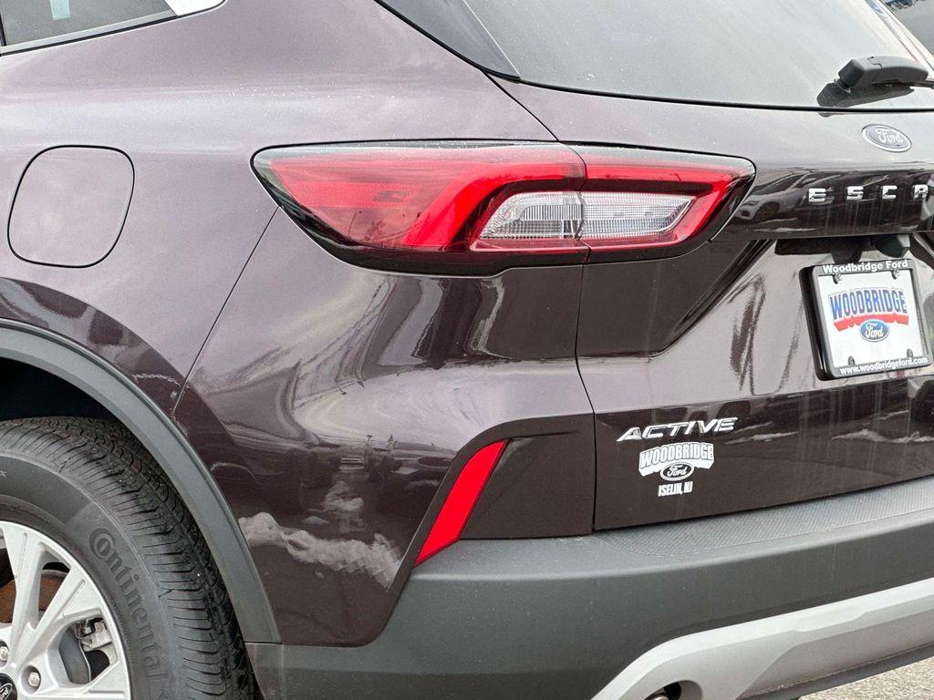 used 2023 Ford Escape car, priced at $20,998