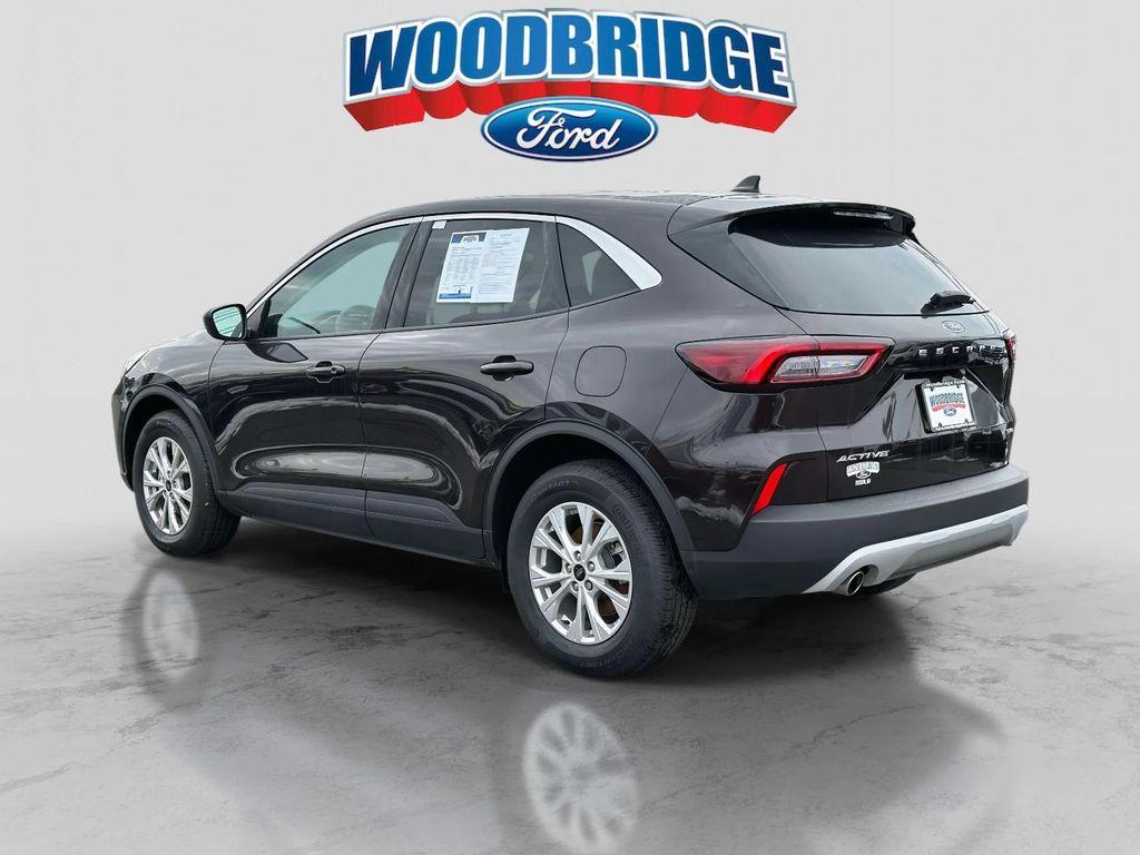 used 2023 Ford Escape car, priced at $20,998