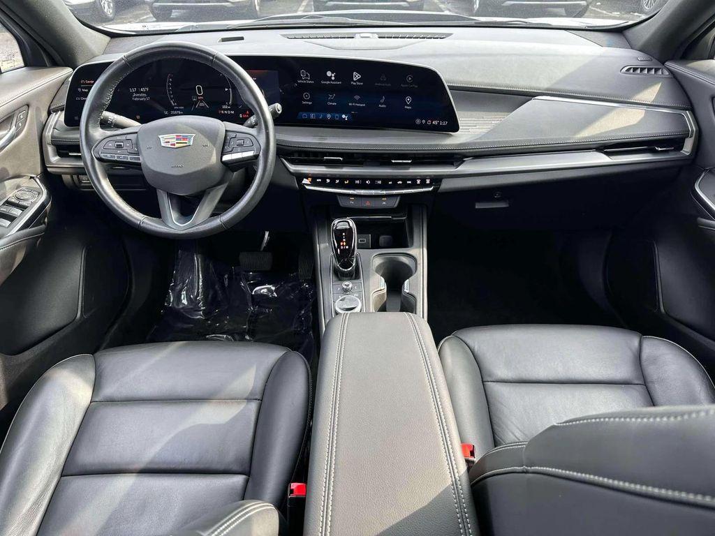 used 2024 Cadillac XT4 car, priced at $28,998