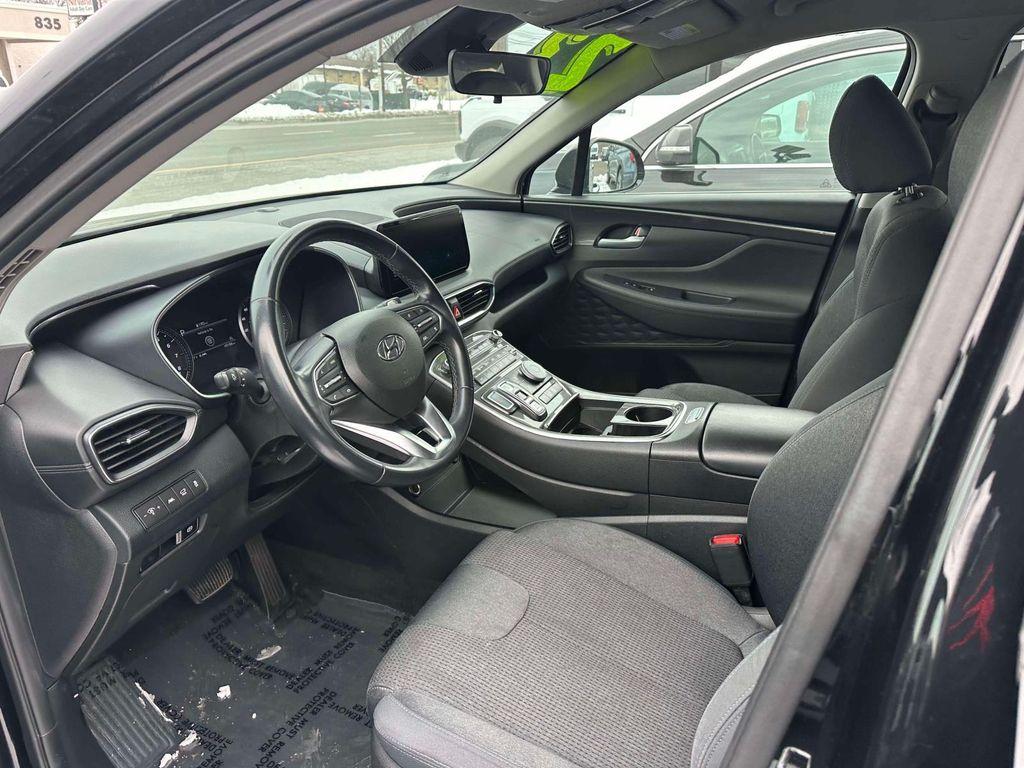 used 2023 Hyundai Santa Fe car, priced at $18,998