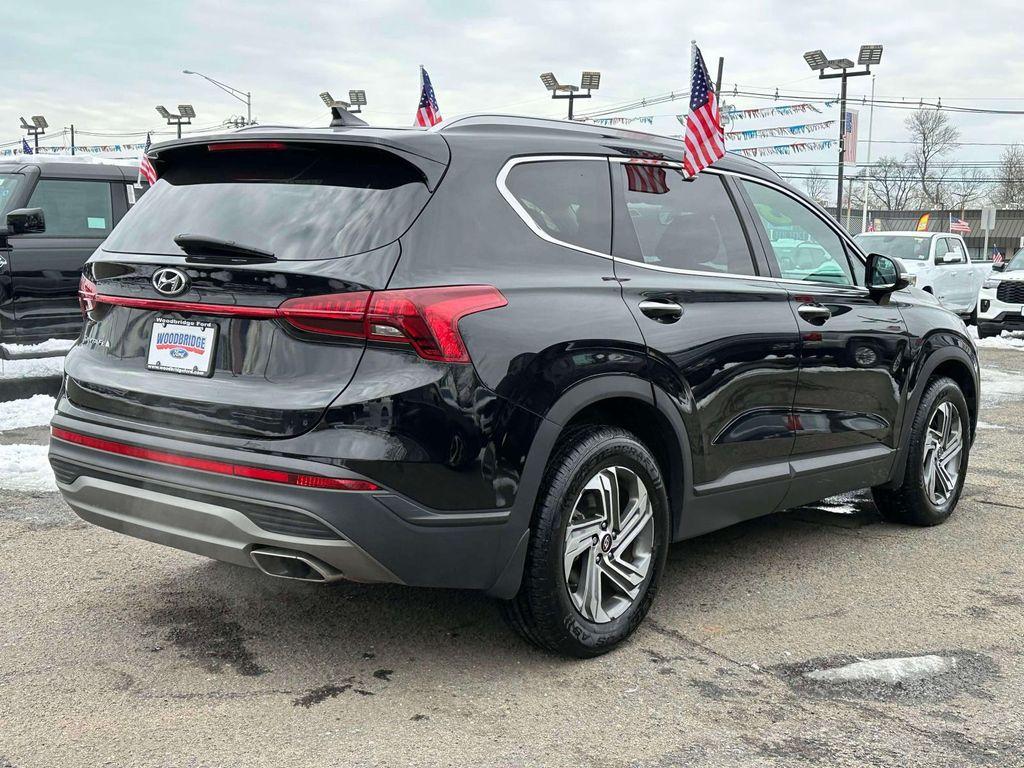 used 2023 Hyundai Santa Fe car, priced at $18,998