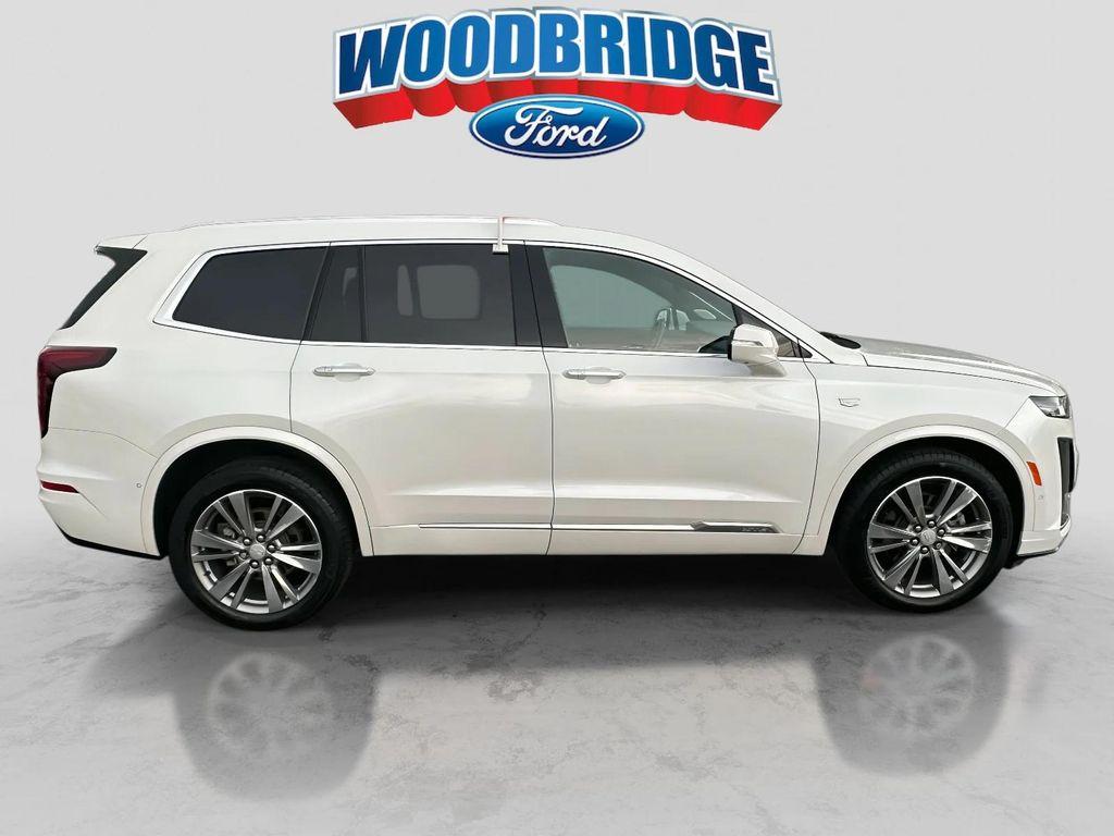 used 2022 Cadillac XT6 car, priced at $30,398