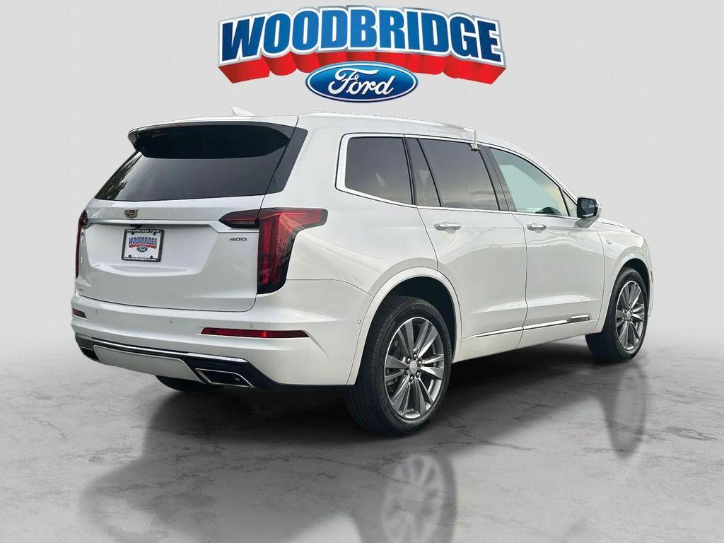 used 2022 Cadillac XT6 car, priced at $30,398