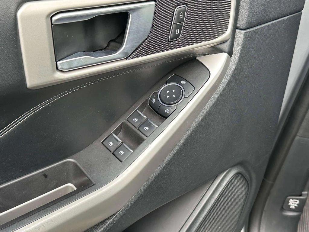 used 2023 Ford Explorer car, priced at $27,498