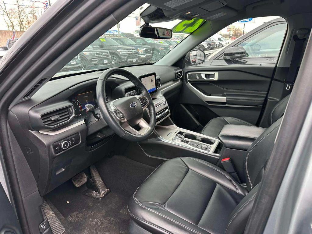 used 2023 Ford Explorer car, priced at $27,498
