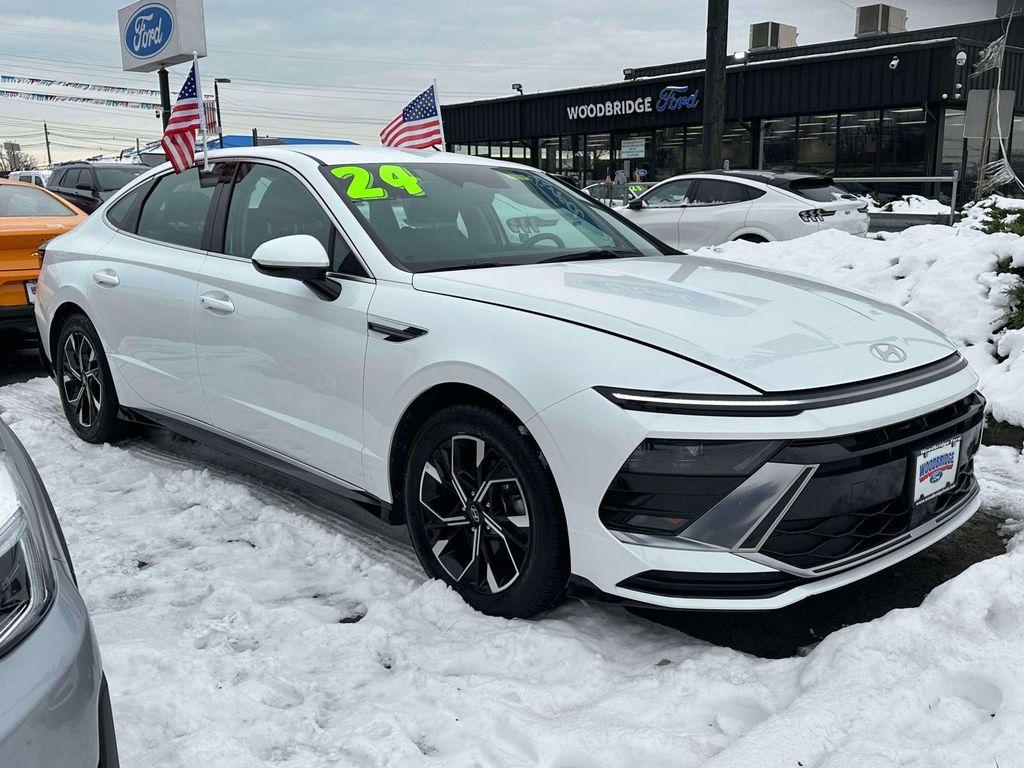 used 2024 Hyundai Sonata car, priced at $18,998