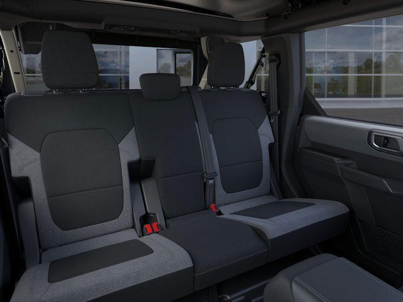 new 2025 Ford Bronco car, priced at $45,517