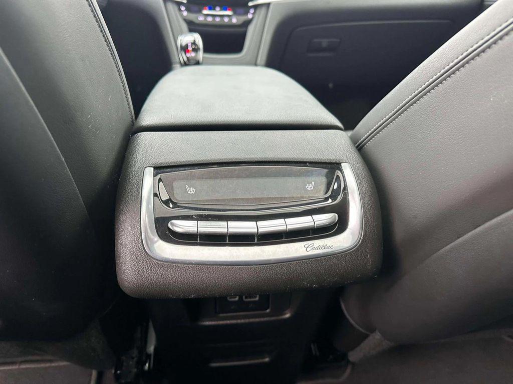 used 2024 Cadillac XT6 car, priced at $38,998