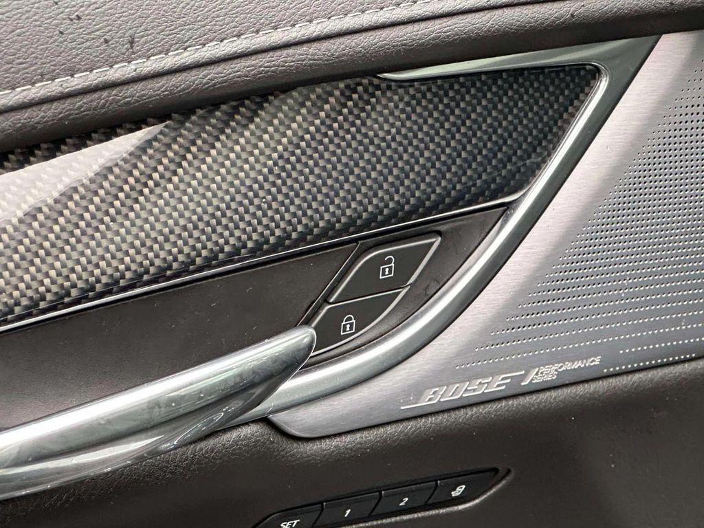 used 2024 Cadillac XT6 car, priced at $38,998