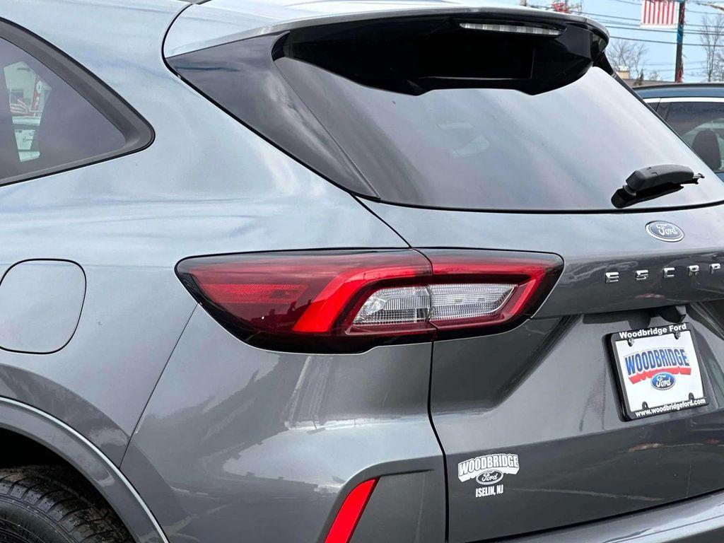 used 2024 Ford Escape car, priced at $20,998