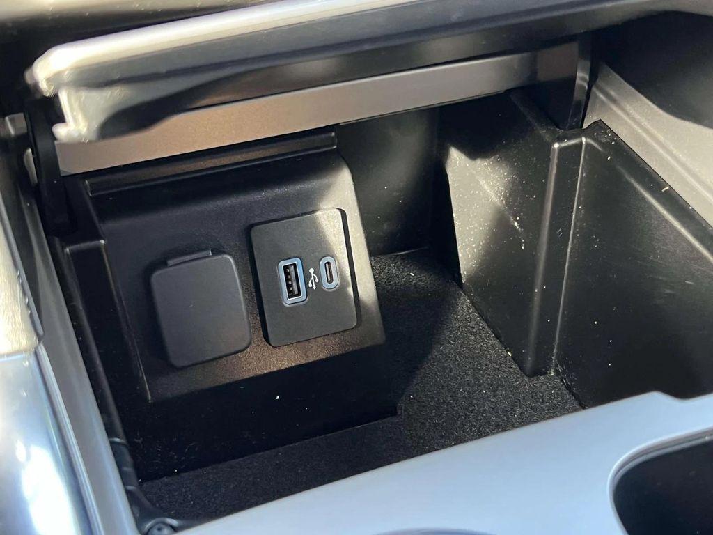 used 2022 Ford Explorer car, priced at $26,998