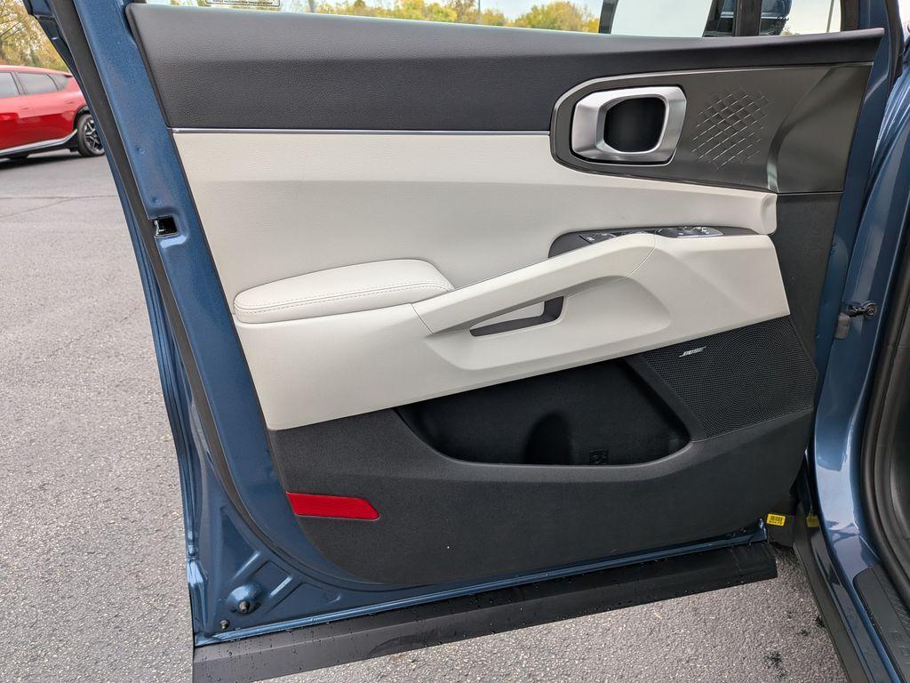 new 2026 Kia Sorento Plug-In Hybrid car, priced at $48,572