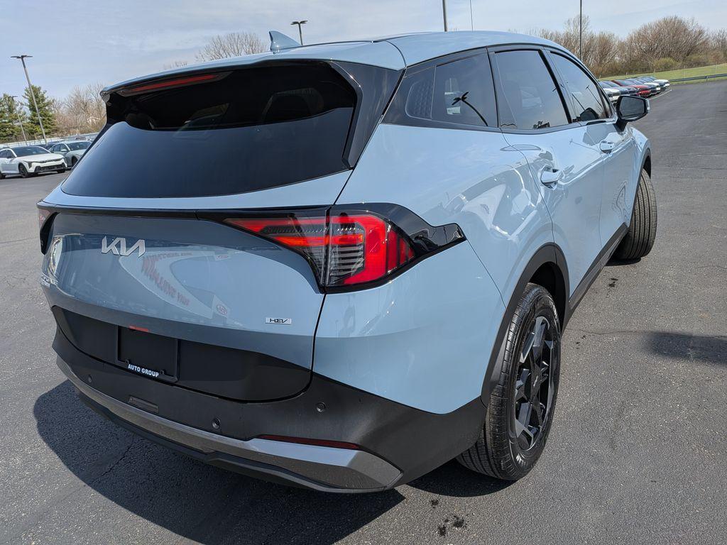 new 2026 Kia Sportage Hybrid car, priced at $32,755