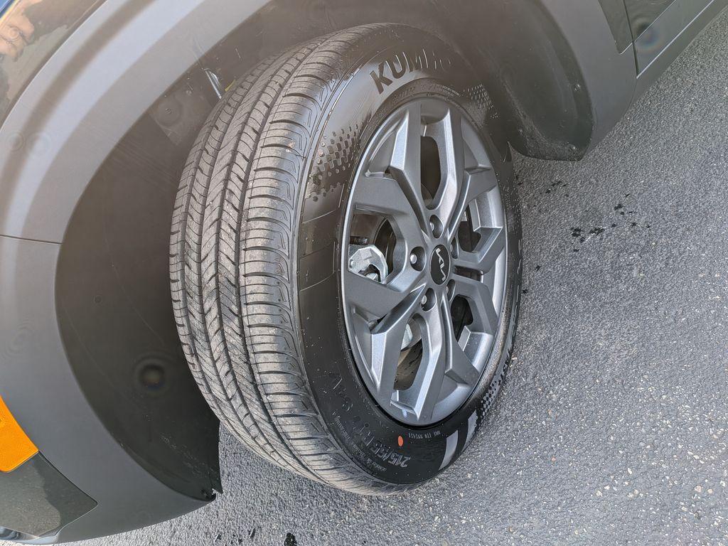 new 2026 Kia Seltos car, priced at $24,980