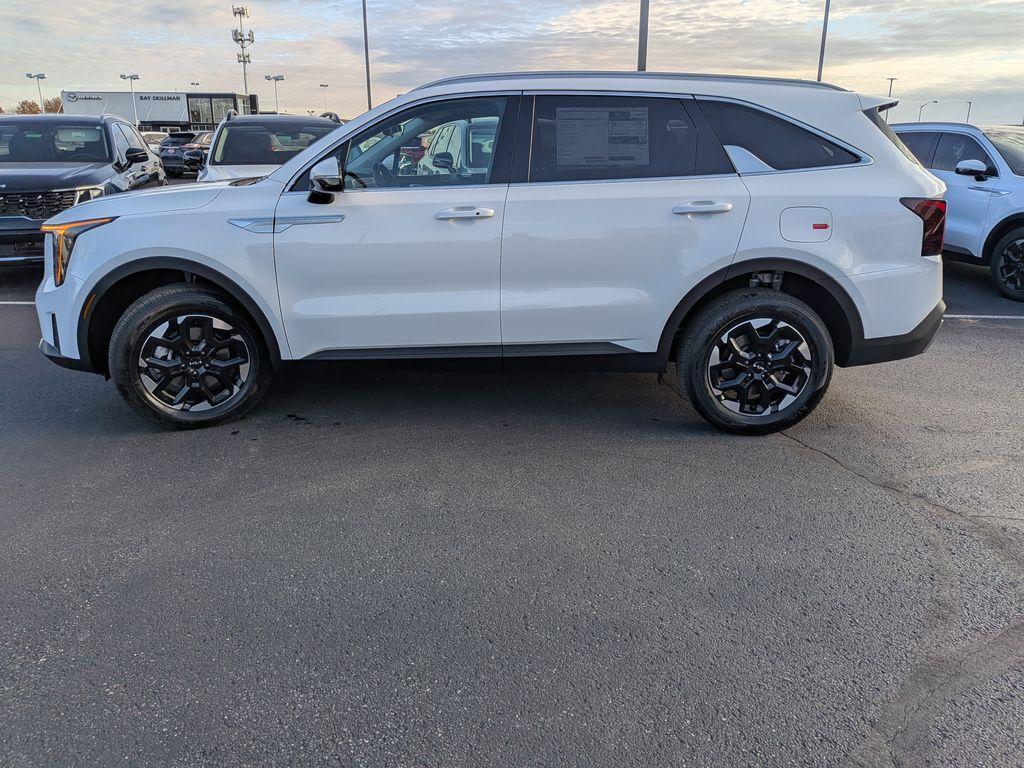 new 2026 Kia Sorento car, priced at $37,722